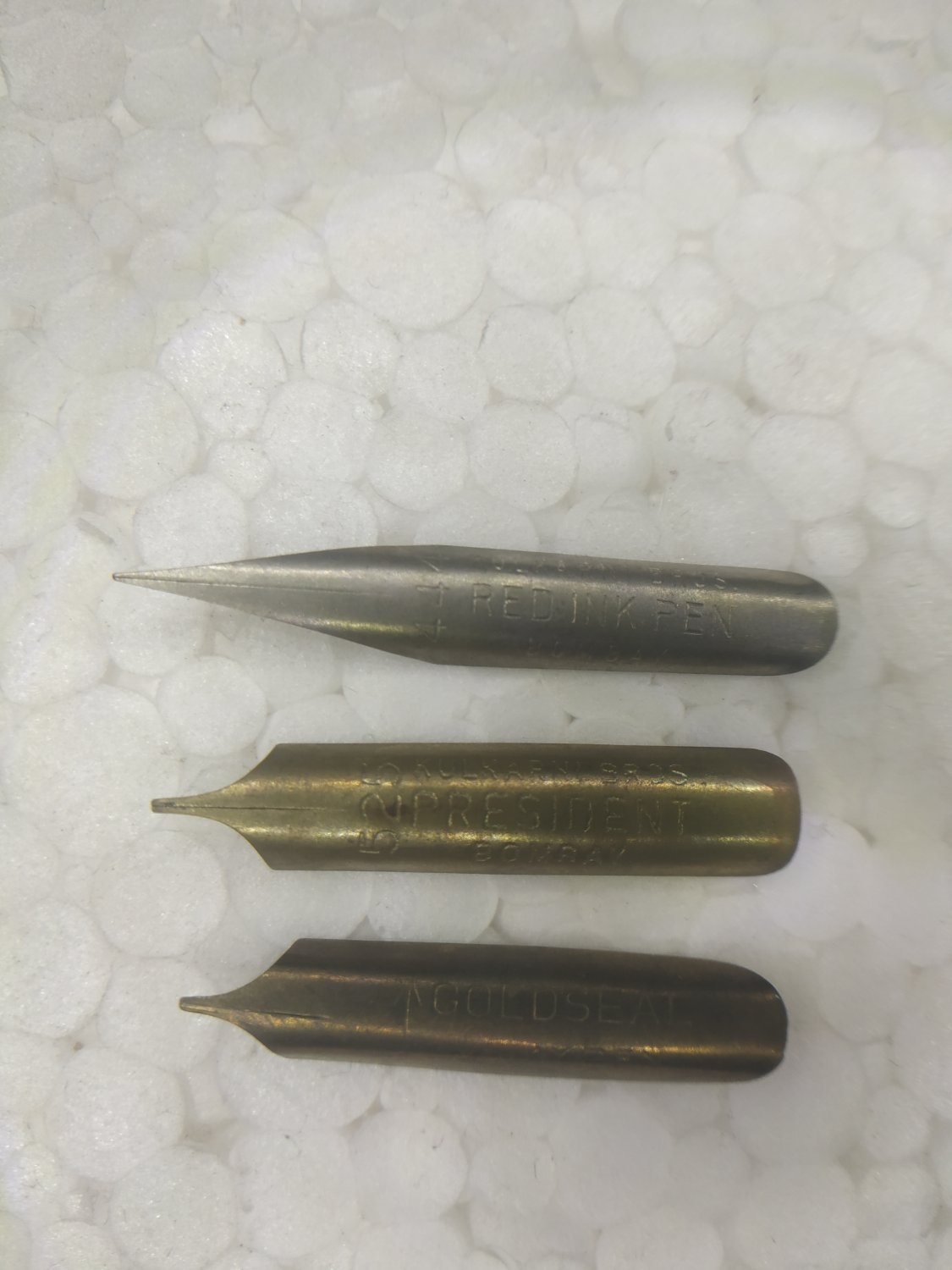 It is basically these three types of nibs