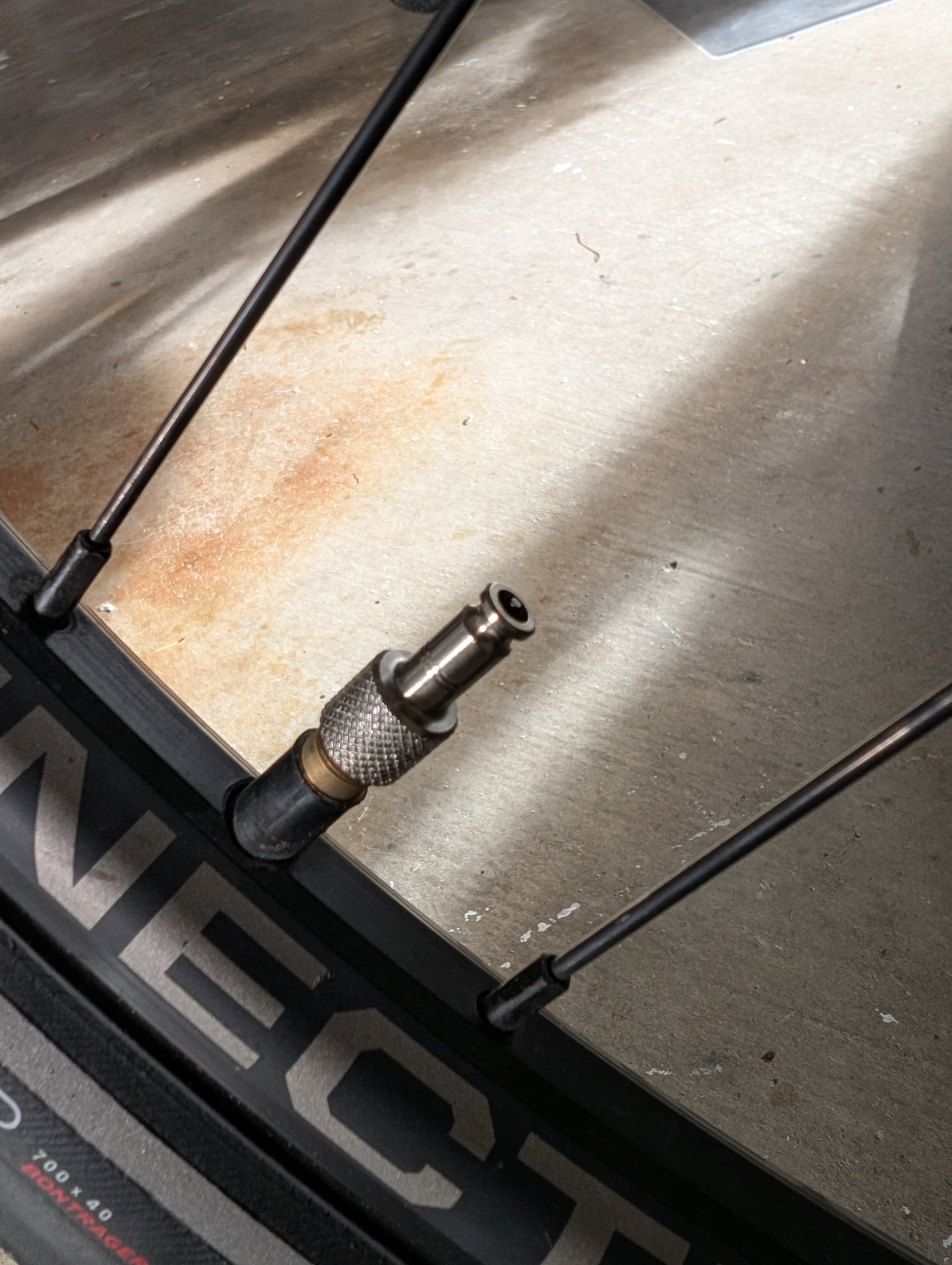 Clik adapter on a Schrader valve