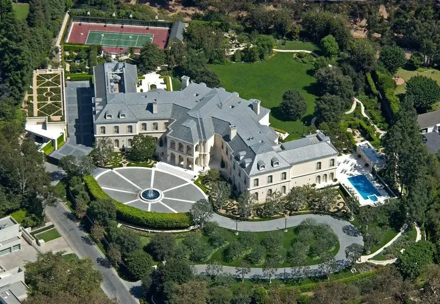 Billionaire Mansion